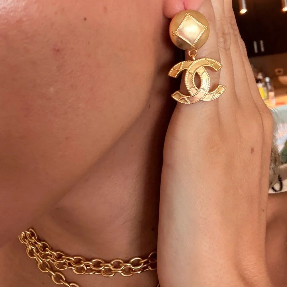 CHANEL Gold-Tone Quilted Logo Drop Earrings